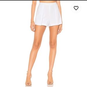 Larissa Open Pleat Front Short in White